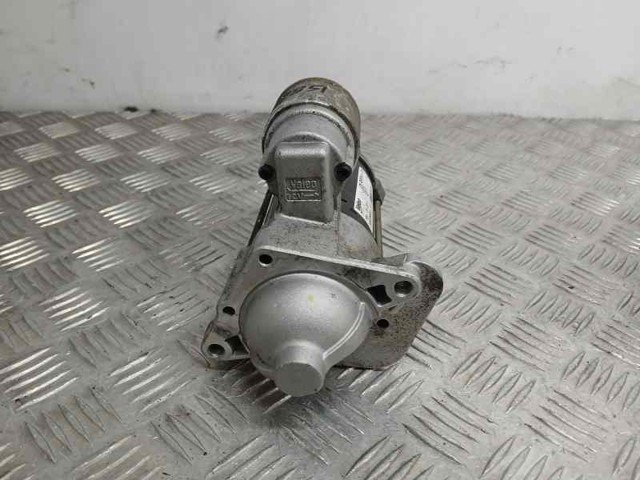 RENAULT 233007689R Стартер в наличии Ирпень