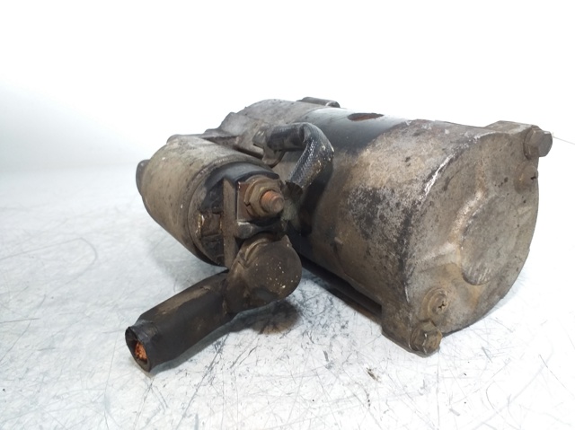 Motor de arranco 233008H801 NISSAN