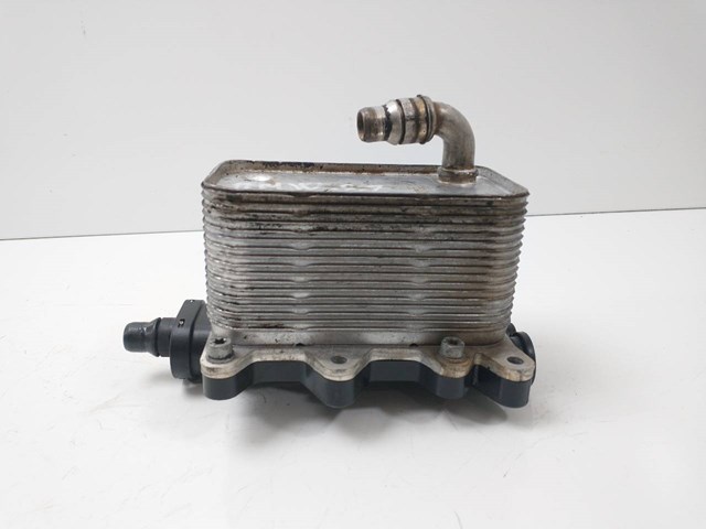 235411908 BMW Радиатор охлаждения АКПП купить в Каменское