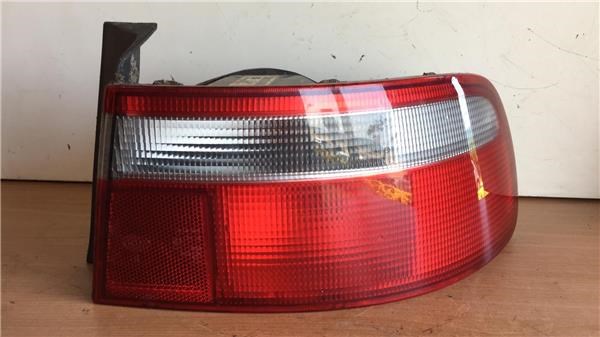 236242 HONDA Фонарь задний правый внешний купить в Николаев