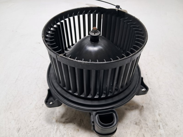 FORD 2368958 Вентилятор печки в наличии Николаев