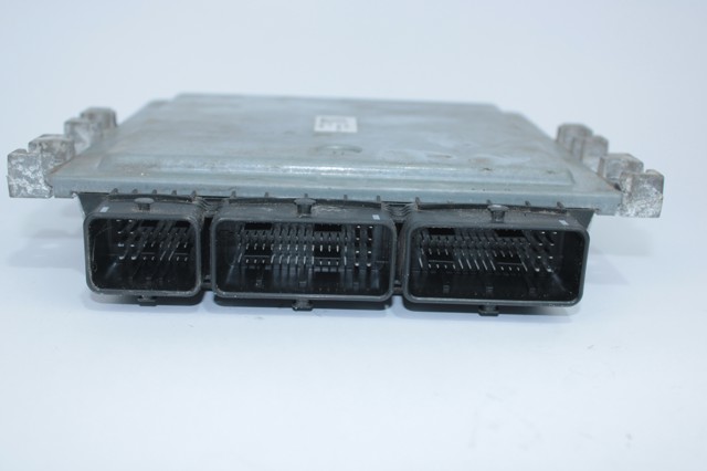 RENAULT 237100307R Модуль управления (ЭБУ) двигателем в наличии Черкассы