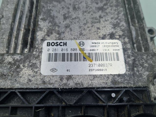 RENAULT 237100637R Блок управления двигателем в наличии Украина