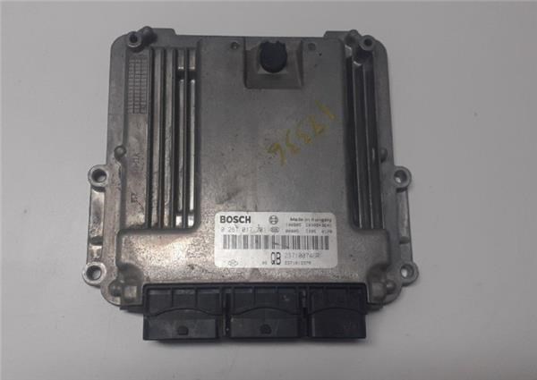 RENAULT 237100746R Блок управления двигателем в наличии Черкассы
