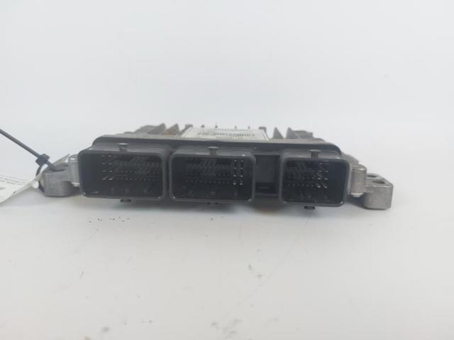 237101715R RENAULT Блок управления двигателем купить в Николаев