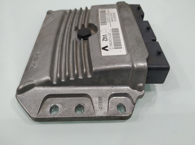 RENAULT 237102937R Блок управления двигателем в наличии Ровно