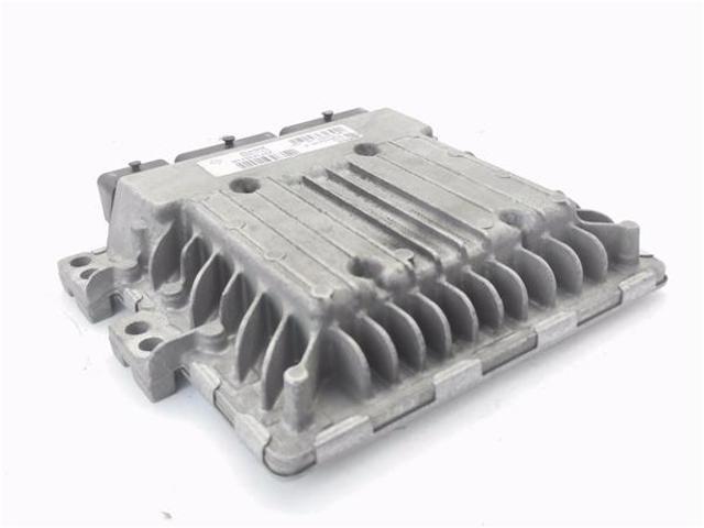 RENAULT 237103571R Модуль управления (ЭБУ) двигателем в наличии Тернополь