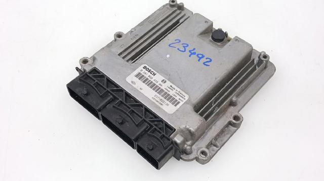 237104128R RENAULT Блок управления двигателем купить в Полтава