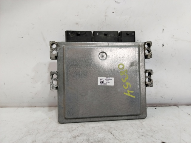 RENAULT 237104817R Модуль управления (ЭБУ) двигателем в наличии Ровно