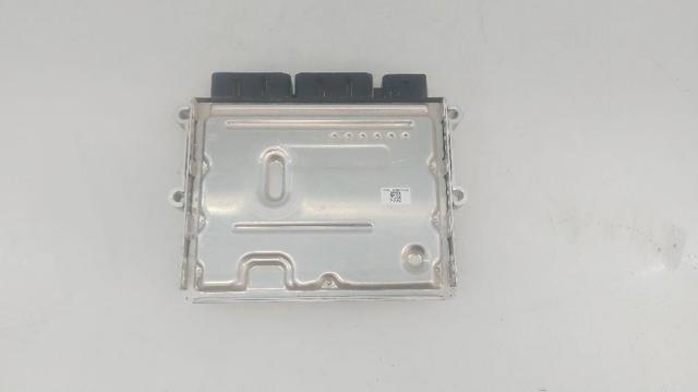 RENAULT 237106560S Блок управления двигателем в наличии Каменское