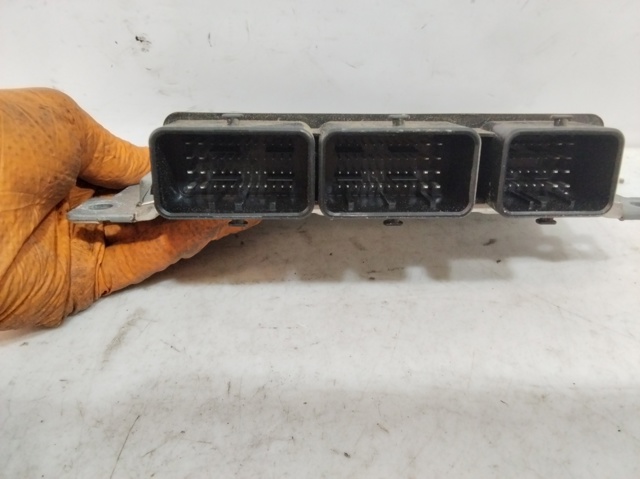 237107314R RENAULT Блок управления двигателем купить в Одесса