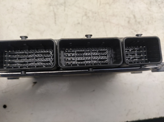 237109221R RENAULT Блок управления двигателем купить в Запорожье