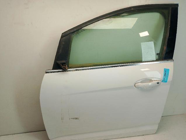 Porta dianteira esquerda Ford C-Max CB7