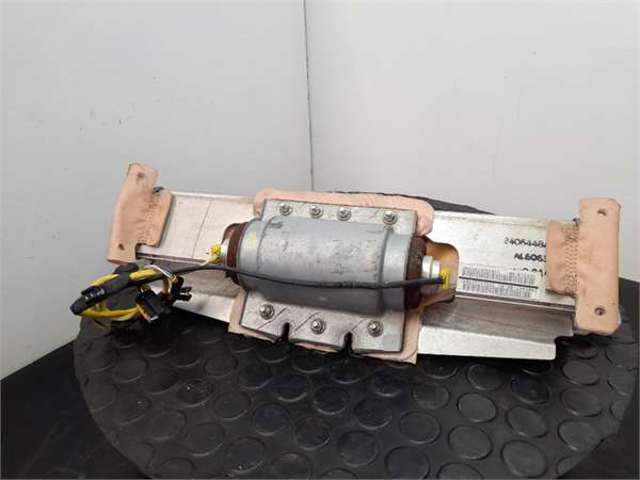 2406447 BMW купить в Ужгород