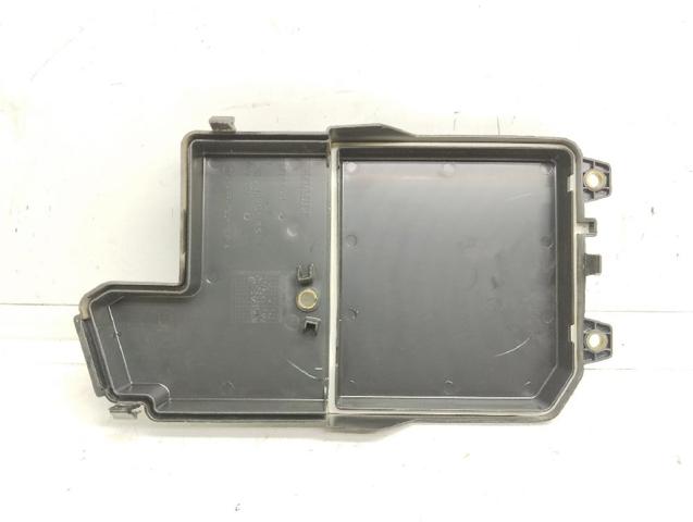 243127929R RENAULT Крышка блока предохранителей купить в Днепр