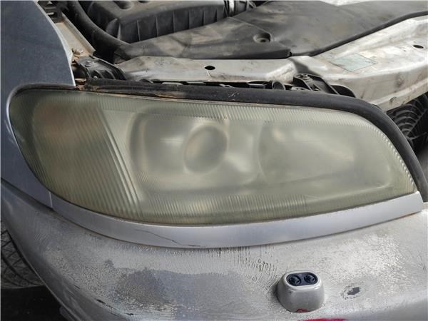 Luz direita 24406226 Opel