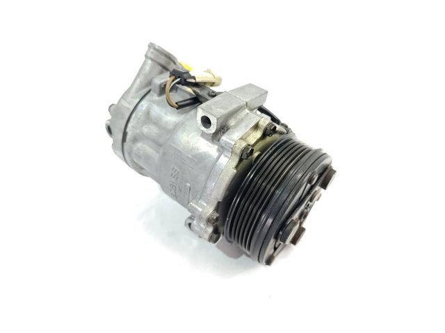Compressor de ar condicionado para opel meriva para limusine (x03) (2003-2010) 24421642