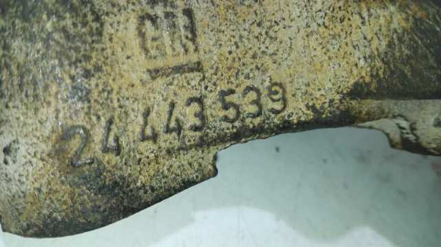 OPEL 24443539 Цапфа передняя левая в наличии Черкассы