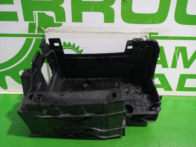 244460009R RENAULT купить в Ирпень