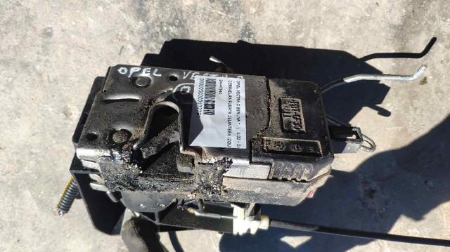 Fecho da porta dianteira esquerda Opel Vectra