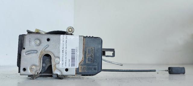 Fecho da porta dianteira esquerda Opel Vectra