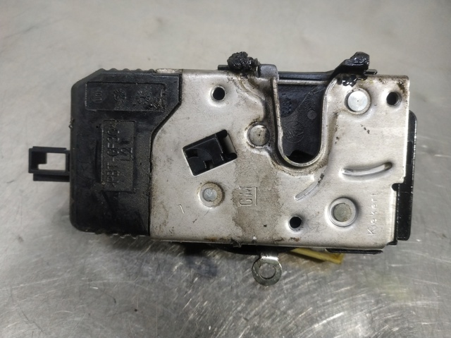 Fecho da porta dianteira esquerda Opel Vectra