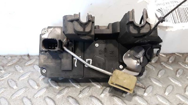 24447346 OPEL Замок двери задней правой купить в Ровно