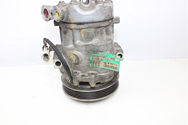 Compressor de ar condicionado para Opel Corsa C 1.2 (F08, F68) Z12XE 24461719