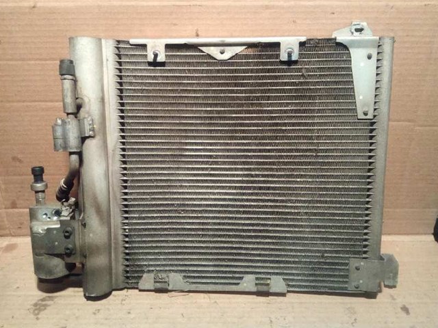Condensador de ar condicionado / radiador para Opel Astra G Fastback (T98) (2000-2005) 1.7 dti 16v (f08,f48) y17dt 24465322