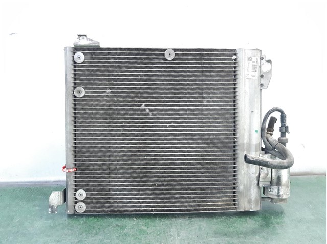 Condensador de ar condicionado / radiador para Opel Astra G Sedan 1.7 DTI 16V (F69) Y17DT 24465322