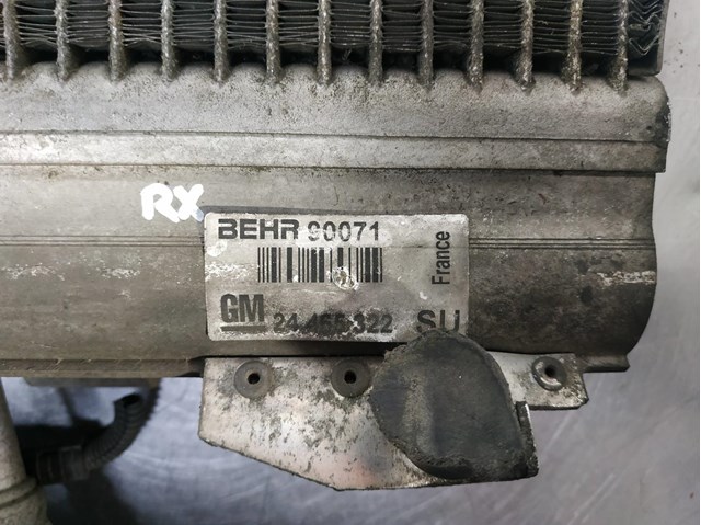 Condensador de ar condicionado / radiador para Opel Astra G Fastback 1.7 DTI 16V (F08, F48) D-X17DT 24465322