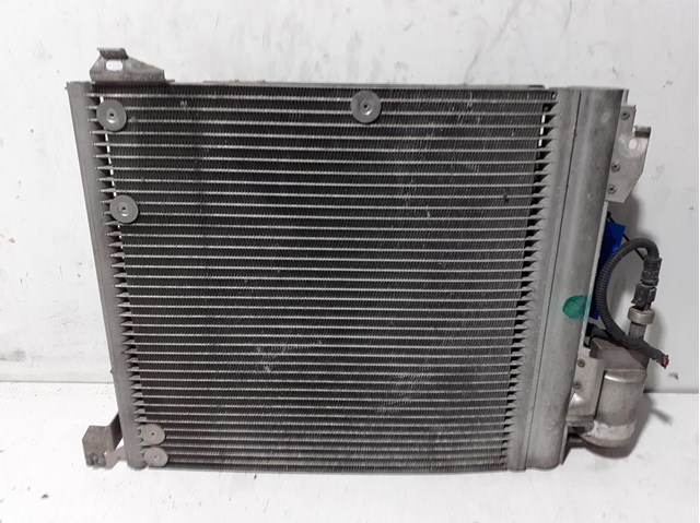 Condensador de ar condicionado / radiador para Opel Astra G Fastback 1.7 DTI 16V (F08, F48) Y17DT 24465322