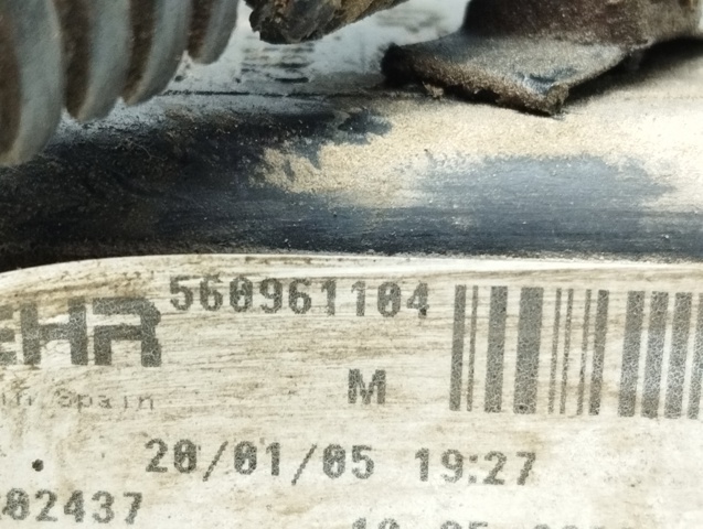 Radiador de esfriamento de motor 24466780 OPEL