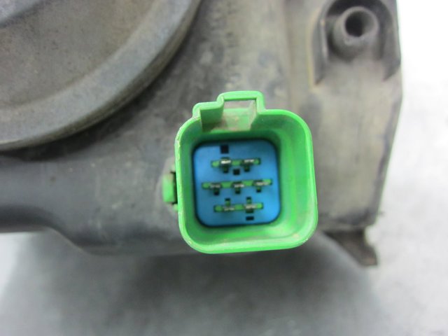 FORD 24689800 Фара правая в наличии Черновцы