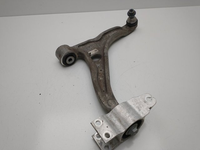2473331600 MERCEDES купить в Черновцы
