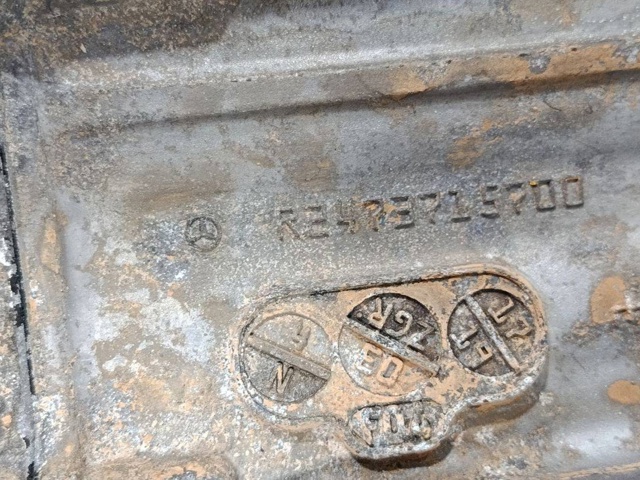 2473715700 MERCEDES купить в Кривой Рог