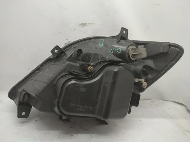 24738200 MERCEDES Правая фара купить в Полтава