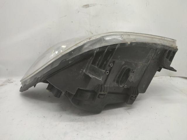 24738200 MERCEDES Правая фара купить в Украина