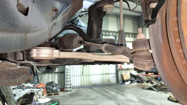 FORD 2475903 Тяга рулевая в наличии Ужгород