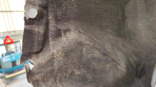 Guarda-barras direito do pára-lama dianteiro Ford Kuga 3 DFK