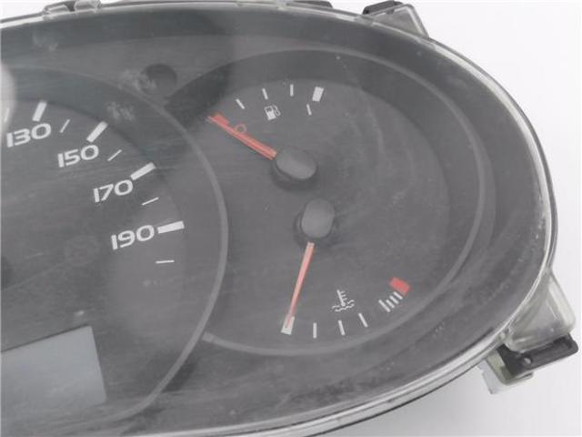 248104860R Приборная доска (щиток приборов) купить Днепр