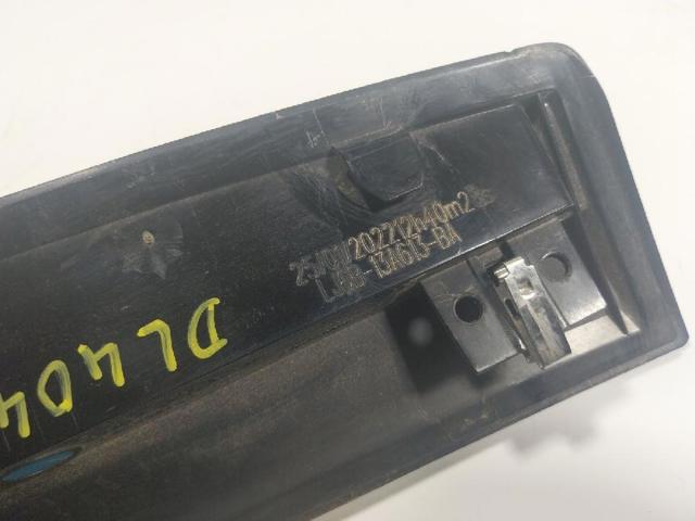 Sinal de parada traseiro adicional Ford Kuga 3 DFK