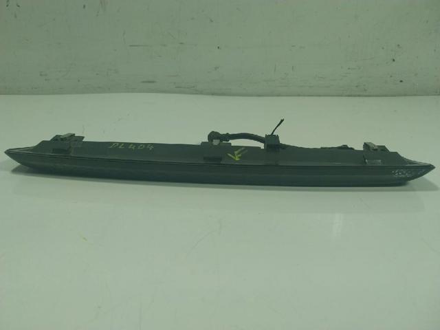 Sinal de parada traseiro adicional Ford Kuga 3 DFK