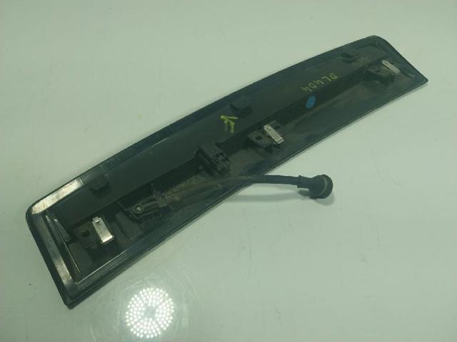 Sinal de parada traseiro adicional Ford Kuga 3 DFK