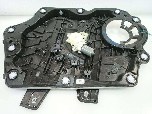 2510682 Ford