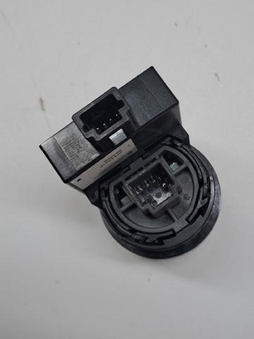 251505SA0A NISSAN Кнопка старт-стоп купить в Черновцы
