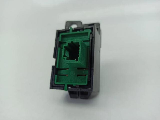 251560996R RENAULT купить в Сумы