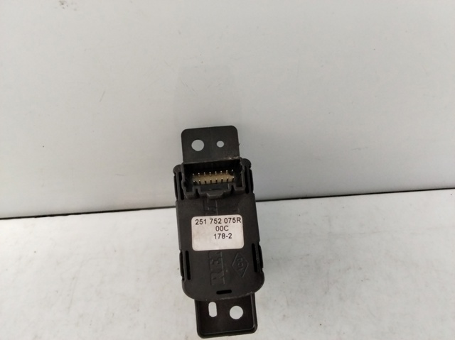 251752075R RENAULT Рычаг ручного тормоза купить в Запорожье