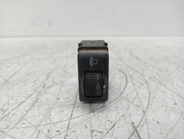 251905X00A Кнопка (регулятор) корректора фар купить Киев