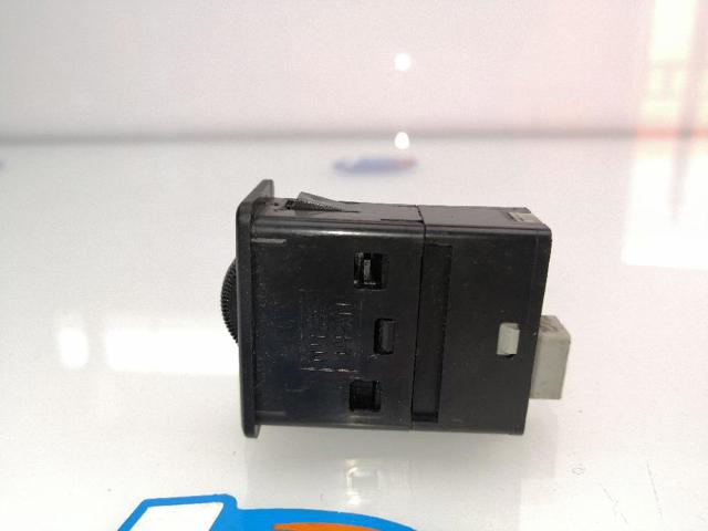 25190EQ300 NISSAN Кнопка (регулятор) корректора фар купить в Львов